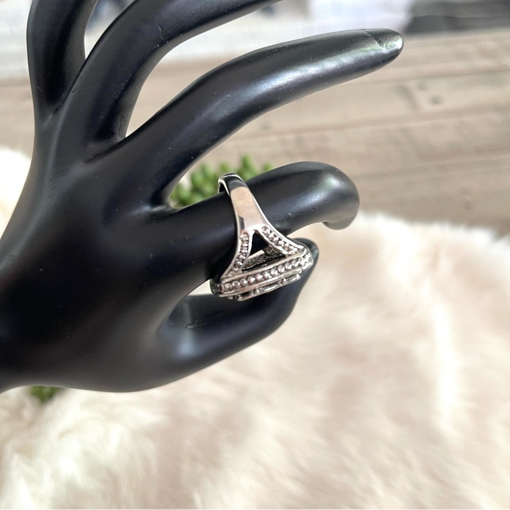 Silver and Gold Tone Square Shaped Statement Ring Size 7.5 - Picture 4 of 5